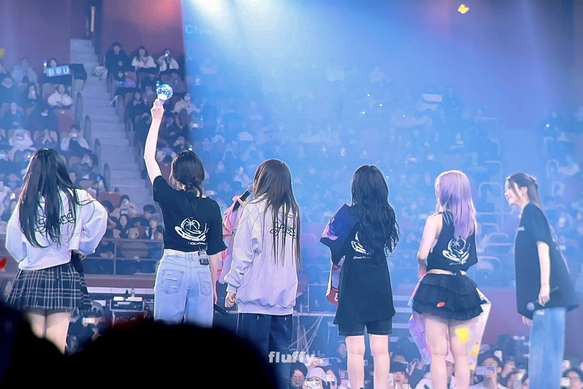fluffy_eb's tweet photo. 250117 #여자친구 #GFRIEND #은하 #EUNHA https://t.co/1ps7szfoeo