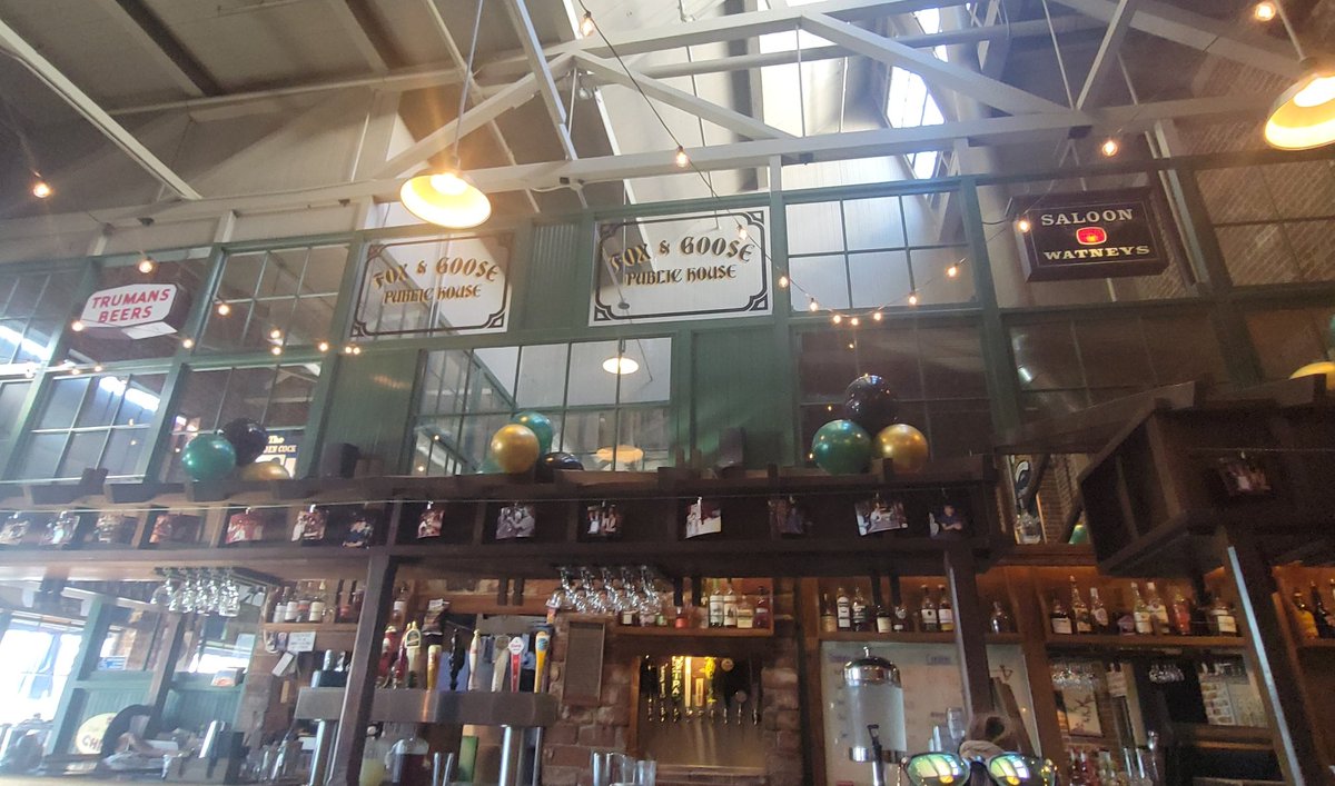 evil_toast916's tweet photo. Full English (their version) at the Fox &amp; Goose in Sacramento. 
#fullenglish #breakfast #foxandgoose https://t.co/eWde4cz2s9