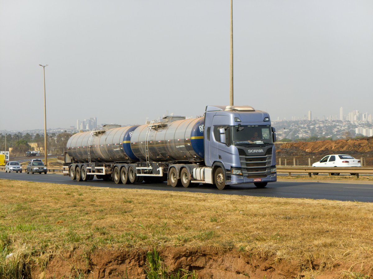 robowillian's tweet photo. SCANIA BEAUTIFUL 👑🤠
Shot On Motorola Edge 50 Ultra 📷
85mm RAW 3× 😱
#Scania #ScaniaTruck #trucklover #truck
#Edge50Ultra #raw #85mm #64mp #photo
@Fanboy_Moto @Moto @ScaniaUK https://t.co/0x9kRZUjhI