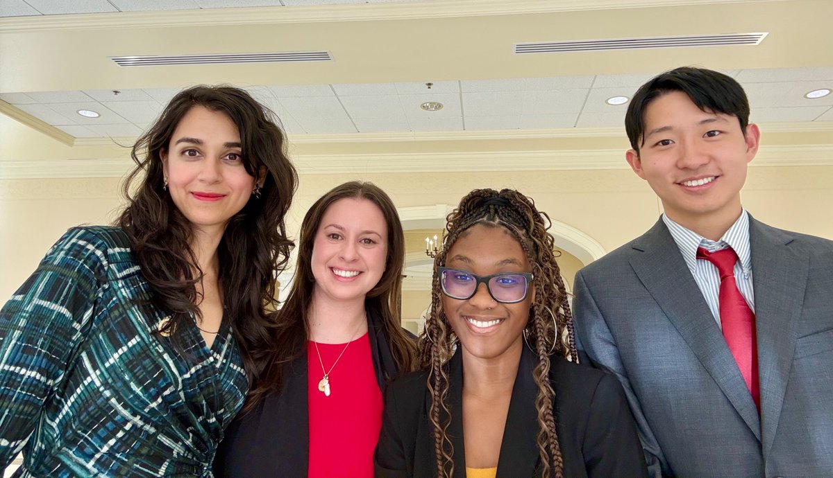 Sarah Wolek tweet media