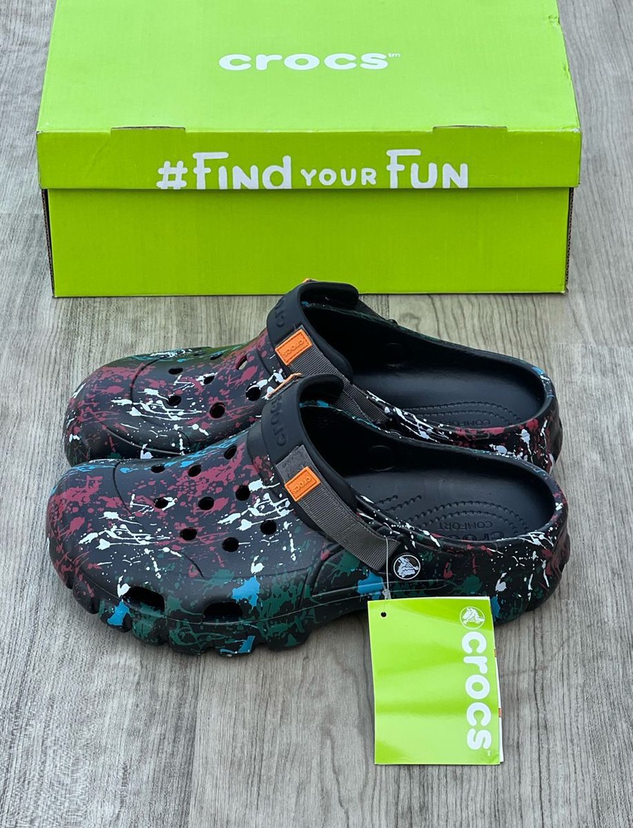 newnook_ng's tweet image. Step into style with these splatter-art Crocs 🎨👣 
Perfect for finding your fun and making a statement wherever you go! 💥 

#CrocsStyle #FindYourFun #ComfortInEveryStep