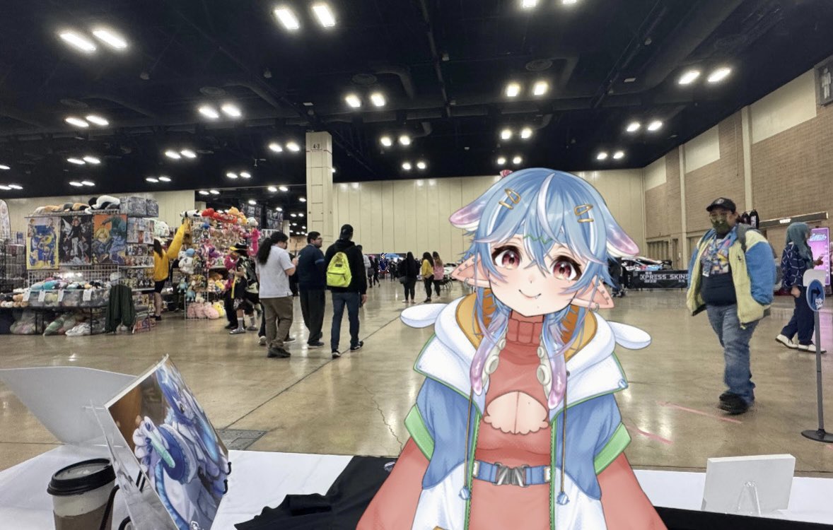 gremlinbon's tweet image. COME SEE THE @SocksAgency BOOTH!!! IM HERE!!!