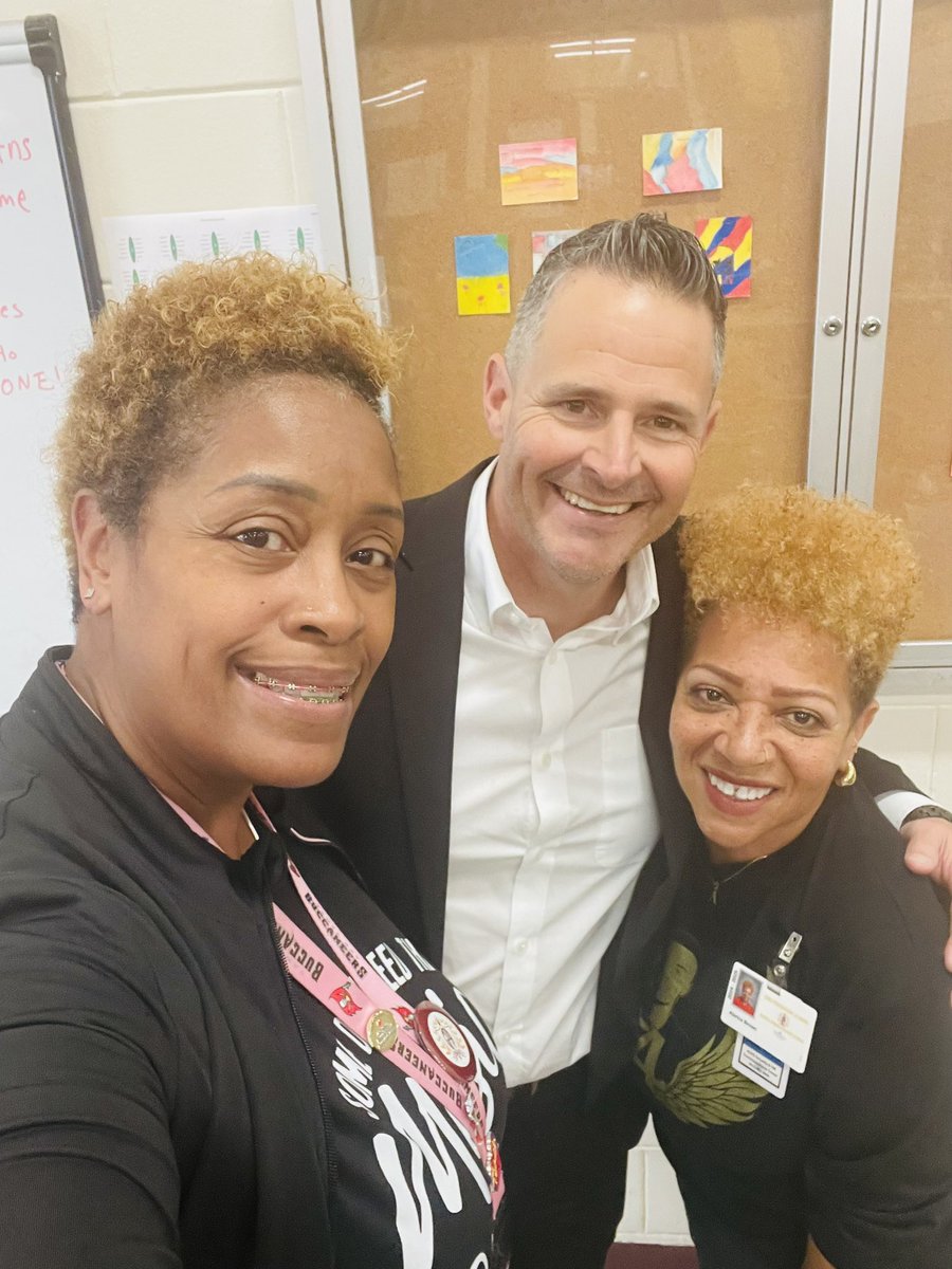 HCPS Girls Prep tweet media