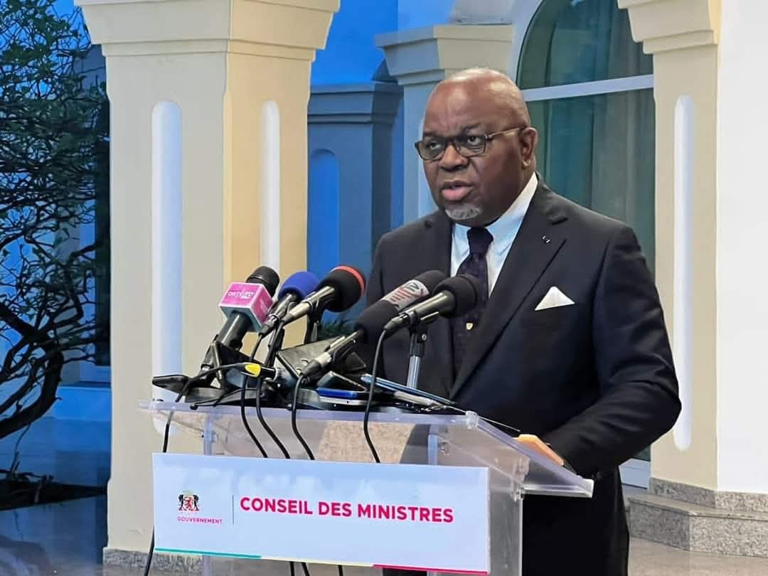 Bonsoir chers tous ! 

Trouvez ci-dessous le lien du compte rendu de la Réunion du  Conseil des ministres tenue ce  jeudi 17 janvier 2025 sous la Très Haute Autorité de Son Excellence Monsieur  Denis SASSOU N'GUESSO, Président de la République du Congo 

mega.nz/file/C7gSBB6B#…