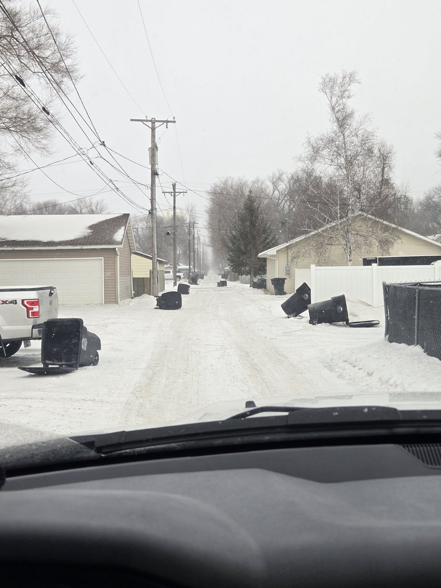 Derek Palmiscno tweet media