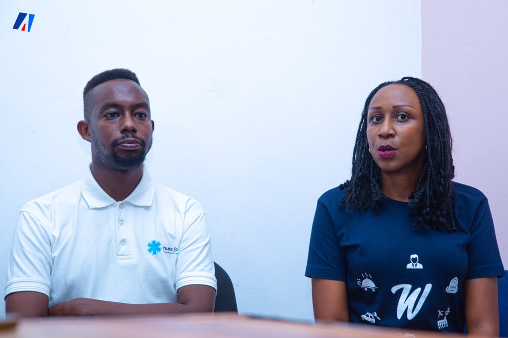 🚑 E-Hute : Rapide pour sauver des vies.
====================
En vue de satisfaire davantage ses clients, la société de transport <a href="/wasili_burundi/">Wasili Burundi</a> vient de mettre sur pied « E-Hute », un nouveau service de transport privé médicalisé, venu d’urgence au Burundi pour aider à secourir