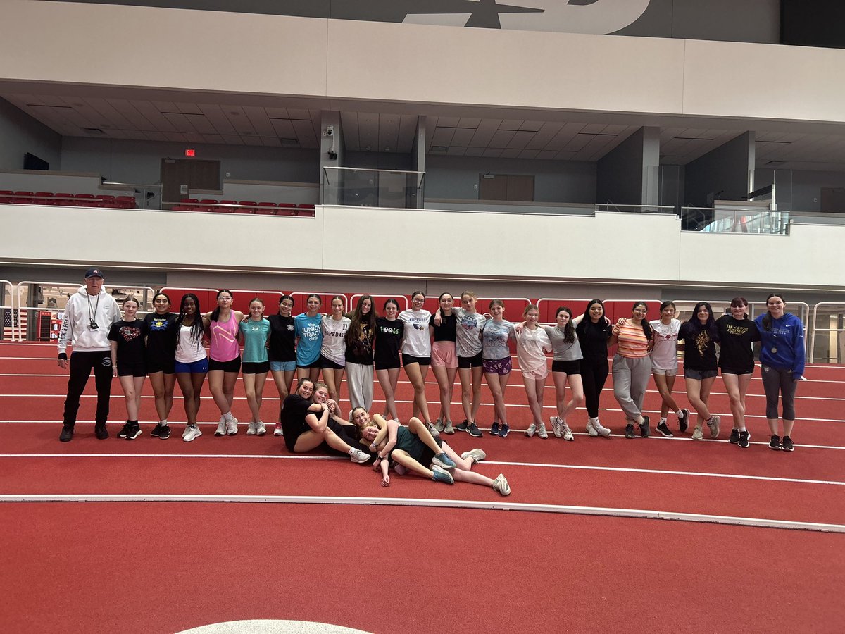 Hopedale track and field had a great practice <a href="/thetrackatnb/">the TRACK at new balance</a>! Awesome workout all around. Great way to prepare for some big meets coming up! <a href="/HopedaleSports/">Hopedale Athletics</a> <a href="/MrMaguireHJSHS/">Timothy Maguire</a> <a href="/DruganJoseph/">Joseph Drugan</a>