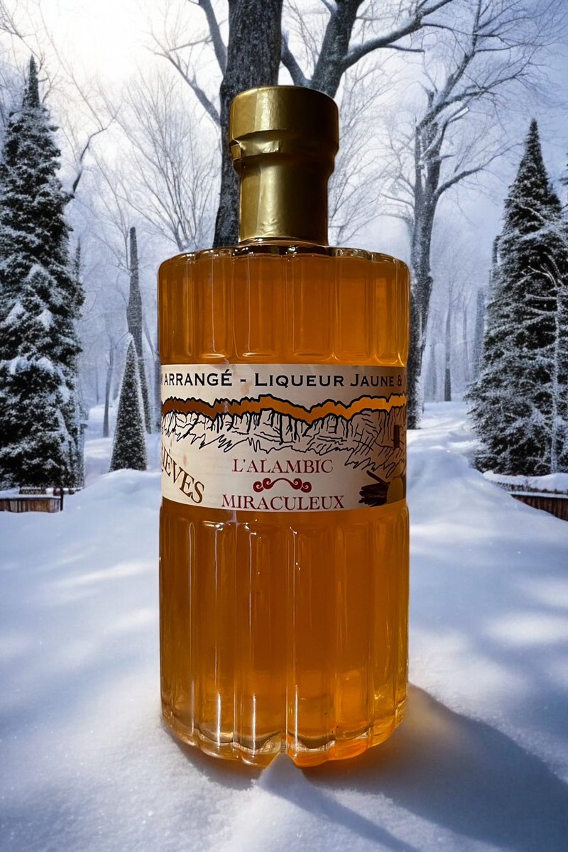 Rhum Arrangé - Cuvée HIVER 2024 disponible : Vanille &amp; Liqueur jaune, disponible sur notre site internet pour les commandes ☺️