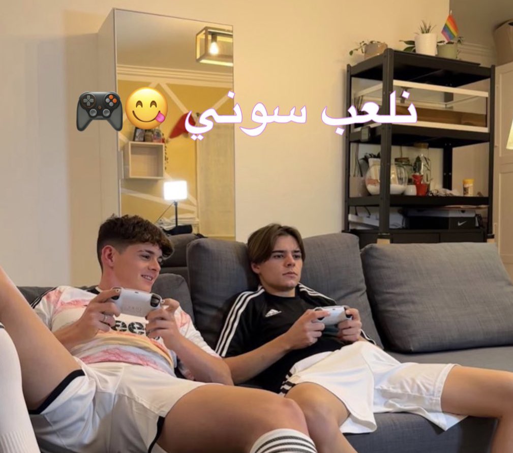 𝙺𝚒𝚛𝚊🏳️‍⚧️ (@fr69r) on Twitter photo 