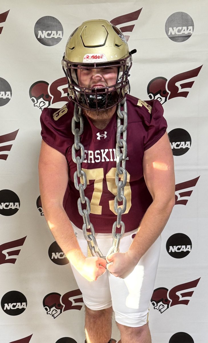 Thank you <a href="/FleetFB/">Erskine Football</a> for the visit today! <a href="/rblackstonbhp/">Russell Blackston</a> <a href="/BHP_Football/">BHP Football</a> <a href="/codyobrien75/">Cody O'Brien</a> <a href="/CoachTerryAnton/">Coach Anton</a> <a href="/CoachNelsonOL/">Bryce Nelson</a> <a href="/train0187/">TRAINBUILT PERFORMANCE</a> @RivalsWardlaw