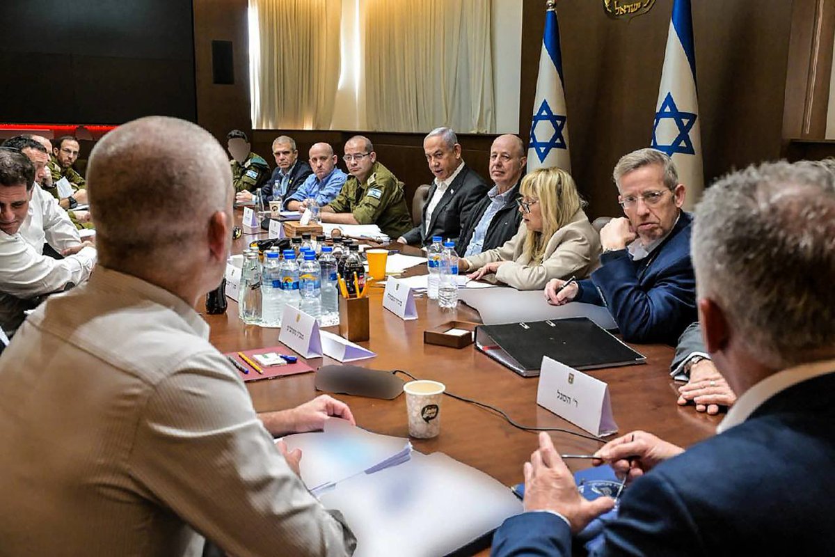 sentdefender's tweet photo. After Israel’s Security Cabinet deliberated for more than 6 hours, the Full Cabinet has approved the Ceasefire &amp; Hostage Deal between Israel and Hamas in Gaza. According to Axios, 24 Ministers voted in favor of and 8 voted against the Deal. https://t.co/IPij1Wozoy
