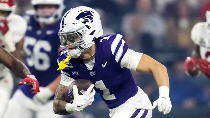 Jalen Lott‼️ (@jlott2026) on Twitter photo After a great conversation with <a href="/_CoachMattWells/">Matt Wells</a> I’m blessed to say I Have received an offer from Kansas State University!!
<a href="/clintsurratt/">Clint Surratt</a>
<a href="/eron_sauls/">Coach E.Sauls</a>
<a href="/drobalwayzopen/">David Robinson</a>
<a href="/BCarr39/">Brandon Carr</a>
<a href="/4_Strong/">Ryan Wilson</a>
<a href="/dezlewis13/">Dezmin Lewis</a>
<a href="/CoachJaredCate/">Jared Cate</a> After a great conversation with <a href="/_CoachMattWells/">Matt Wells</a> I’m blessed to say I Have received an offer from Kansas State University!!
<a href="/clintsurratt/">Clint Surratt</a>
<a href="/eron_sauls/">Coach E.Sauls</a>
<a href="/drobalwayzopen/">David Robinson</a>
<a href="/BCarr39/">Brandon Carr</a>
<a href="/4_Strong/">Ryan Wilson</a>
<a href="/dezlewis13/">Dezmin Lewis</a>
<a href="/CoachJaredCate/">Jared Cate</a>