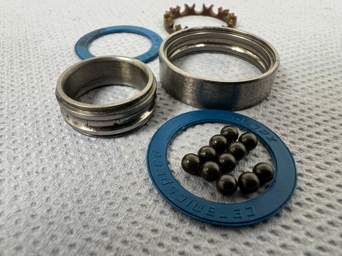 Velo Atelier Bicycle Studio tweet media