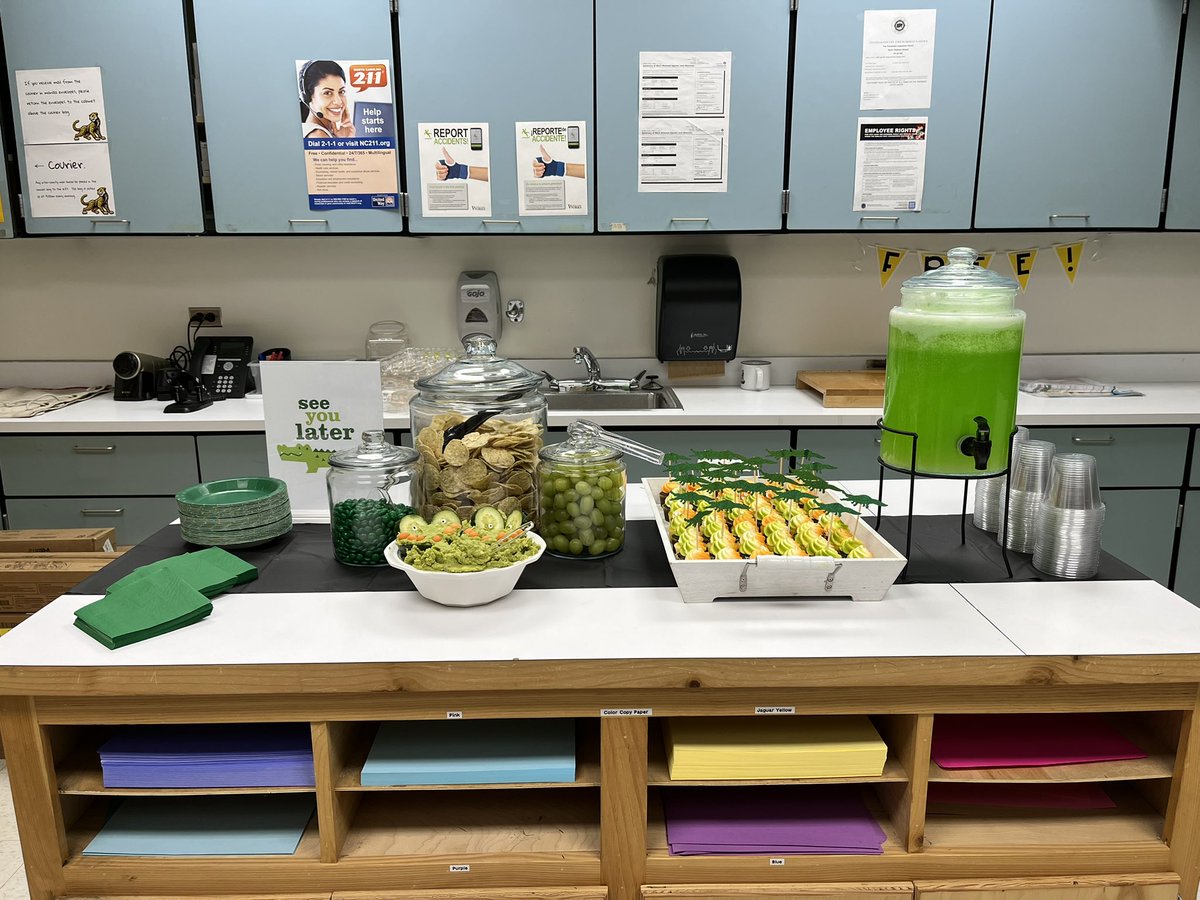 DrH_NCE's tweet photo. Today we said “see you later, gator” to @jgilesCCS as she wraps up her time @north_chatham and begins her time @ChathamGroveES. We are grateful for her leadership while serving NCE and wish her all the best in her new adventure! 🐊 #onechatham #CCSshines https://t.co/sVN14JrBKy