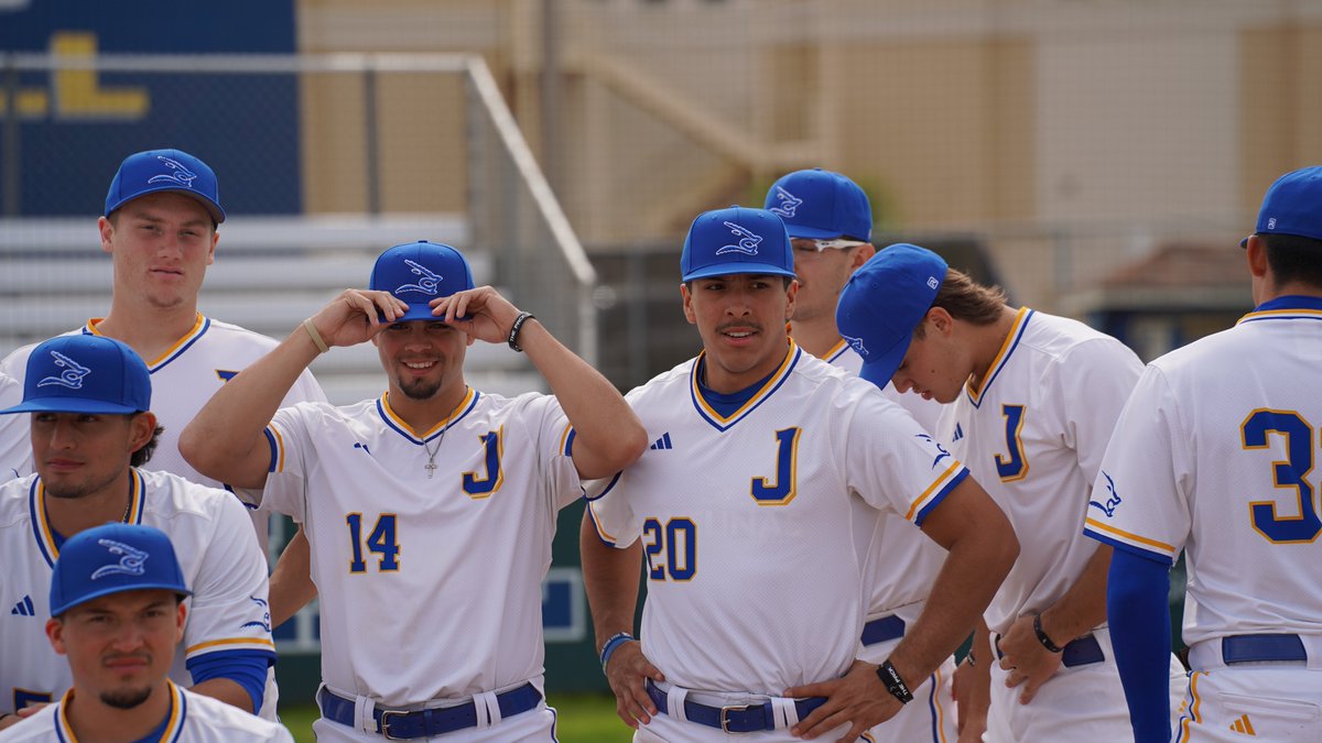 #BackThePack tweet media