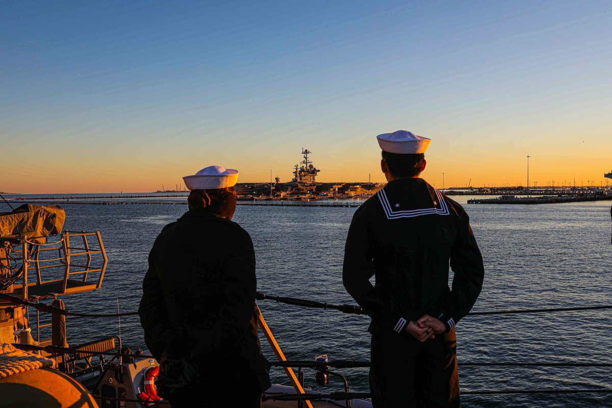 NavyMuseumDev's tweet photo. From John Paul Jones in the Revolutionary War to WWII's Pacific heroes, the U.S. Navy’s history is defined by courage and sacrifice. As we honor their legacy, we salute today’s sailors continuing their mission. The Navy Museum will ensure these stories inspire generations. ⚓️ https://t.co/w3Fvo7Sx0l