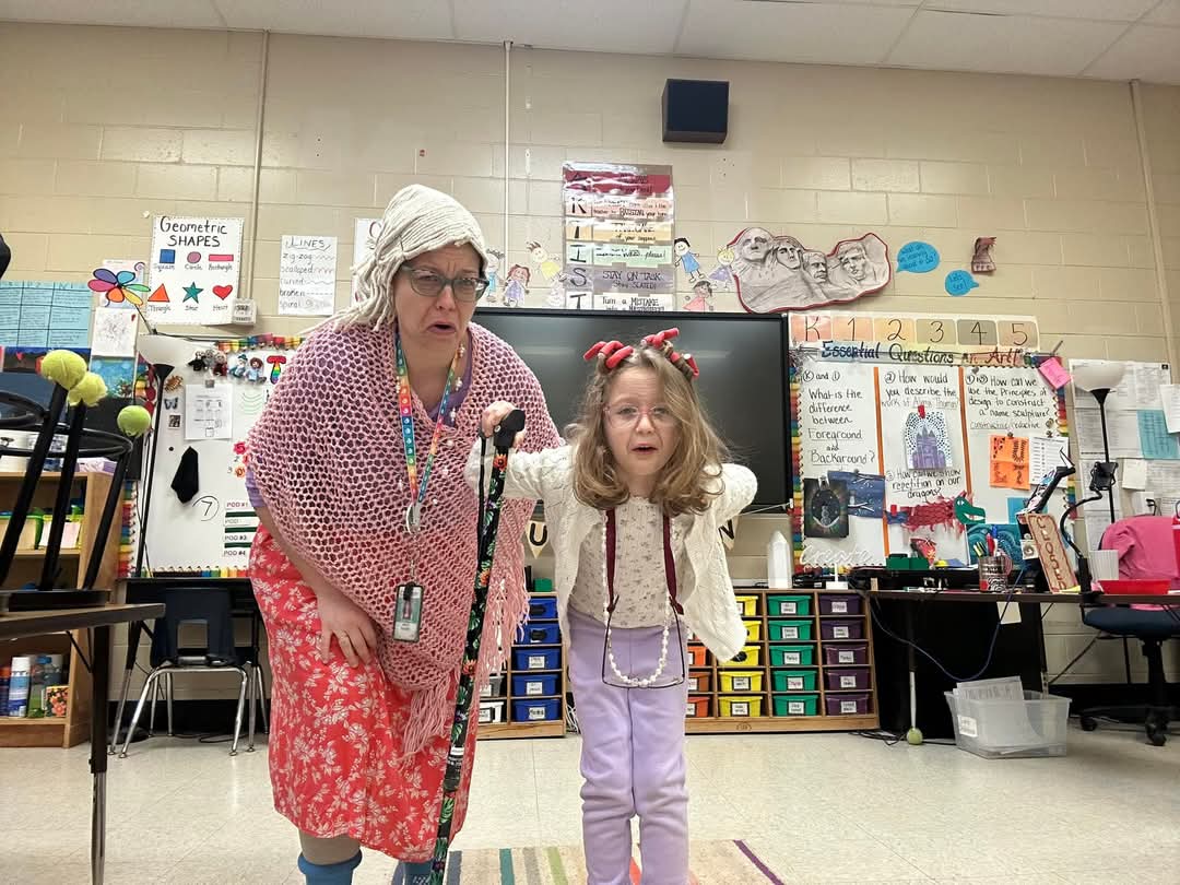 Davis Elementary (@davistigers87) on Twitter photo Davis Tigers celebrated the 100th day of school <a href="/DrAshleyBeasley/">Ashley Beasley</a> <a href="/JennCarusone/">Jennifer Carusone</a> <a href="/CobbSchools/">Cobb County Schools</a> Davis Tigers celebrated the 100th day of school <a href="/DrAshleyBeasley/">Ashley Beasley</a> <a href="/JennCarusone/">Jennifer Carusone</a> <a href="/CobbSchools/">Cobb County Schools</a>