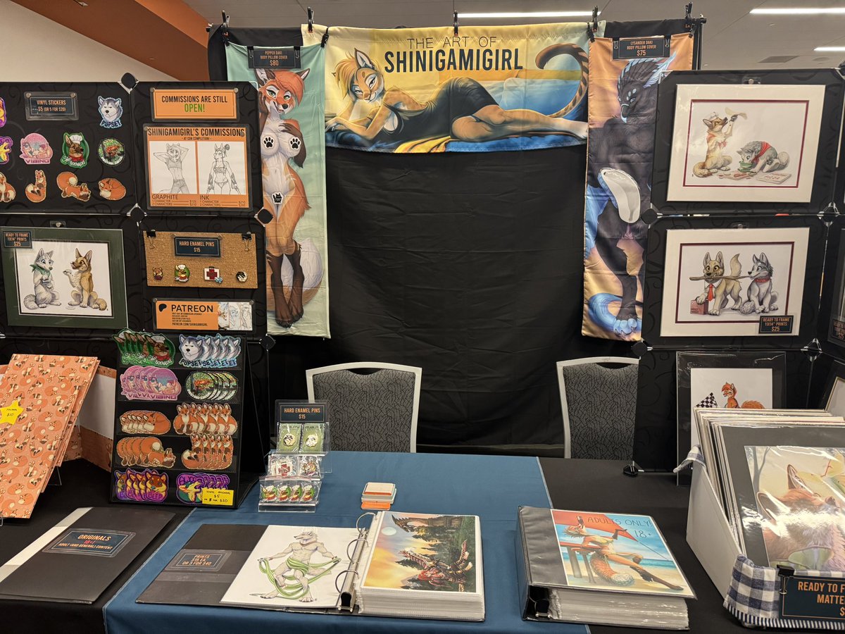 Haha I forgot to post when we opened but I’m here at Further Confusion table 1!