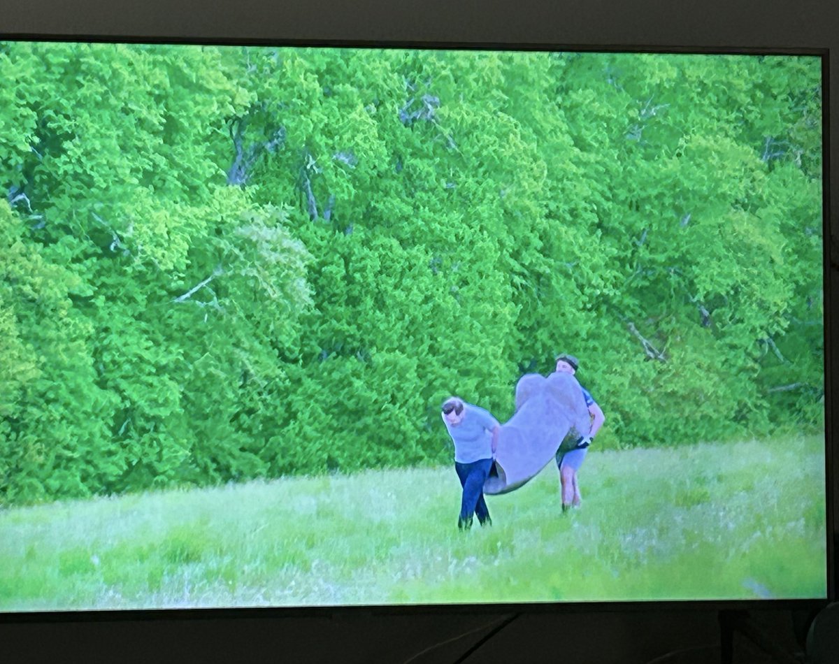 jharm91's tweet image. These #TraitorsUK challenges are getting a bit weird 👀 🍆 @TheTraitorsUK