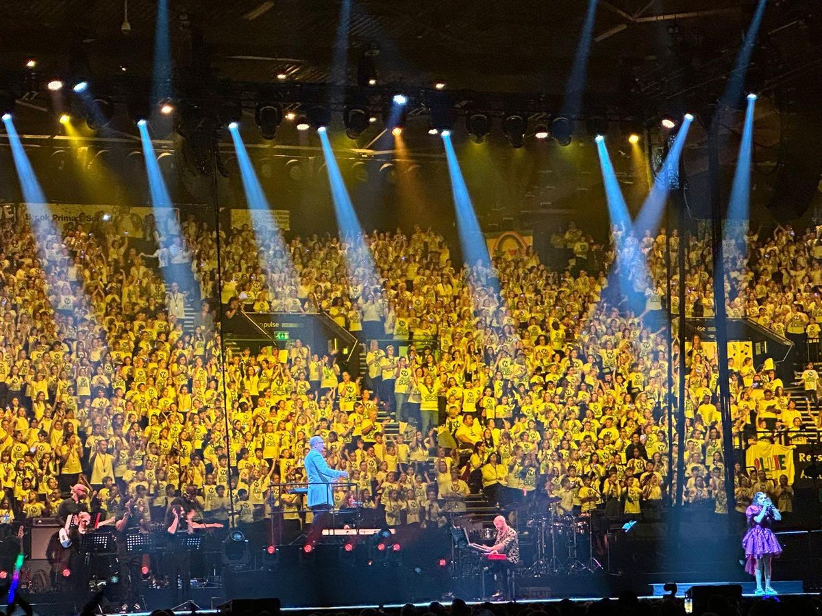 StJamesCEPri's tweet photo. This time yesterday, Y5&amp;6 Rainbow Choir were having the time of their lives performing alongside thousands of other children at BP Pulse Live Arena, Birmingham. Their behaviour was outstanding and we are exceedingly proud of how well they represented our school! 🎼🎶🎵🎤 https://t.co/Z6OBFez2wF