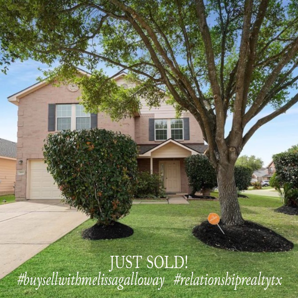 Big day for my amazing California clients—they closed on their Texas investment property today! 🏡✨ Excited to see their real estate goals come to life everything is bigger (and better) in Texas! 💼🎉 

I would love to help you too! Give me a call let’s connect! 936-445-0216