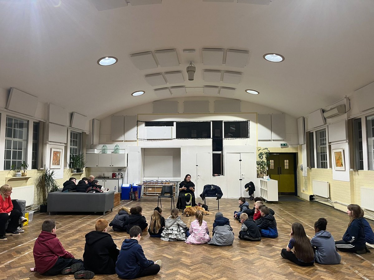 First #GuideDogs volunteer talk of the year. 

Wonderful to share my experience as a guide dog owner with the 277 Glasgow Coy the Boys' Brigade &amp; Girls' Association 🦮 

<a href="/guidedogs/">Guide Dogs</a> <a href="/guidedogsscot/">Guide Dogs Scotland</a> <a href="/GuideDogsPress/">Guide Dogs Press</a>