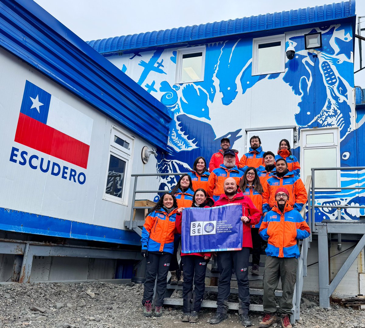 Instituto Milenio BASE (@mileniobase) on Twitter photo 🇦🇶 #ECA61 de <a href="/inach_gob/">INACH</a> 🚢¡Nuevas expediciones llegan a la Antártica! ✈️ Equipos <a href="/MilenioBASE/">Instituto Milenio BASE</a> <a href="/uchile/">Universidad de Chile</a> <a href="/UAustraldeChile/">Universidad Austral de Chile</a> realizarán estudios en microbiología, invertebrados y peces 🔬 Con el Dr. César Cárdenas como jefe de base, científico/as tomarán muestras y harán análisis 👏 🇦🇶 #ECA61 de <a href="/inach_gob/">INACH</a> 🚢¡Nuevas expediciones llegan a la Antártica! ✈️ Equipos <a href="/MilenioBASE/">Instituto Milenio BASE</a> <a href="/uchile/">Universidad de Chile</a> <a href="/UAustraldeChile/">Universidad Austral de Chile</a> realizarán estudios en microbiología, invertebrados y peces 🔬 Con el Dr. César Cárdenas como jefe de base, científico/as tomarán muestras y harán análisis 👏
