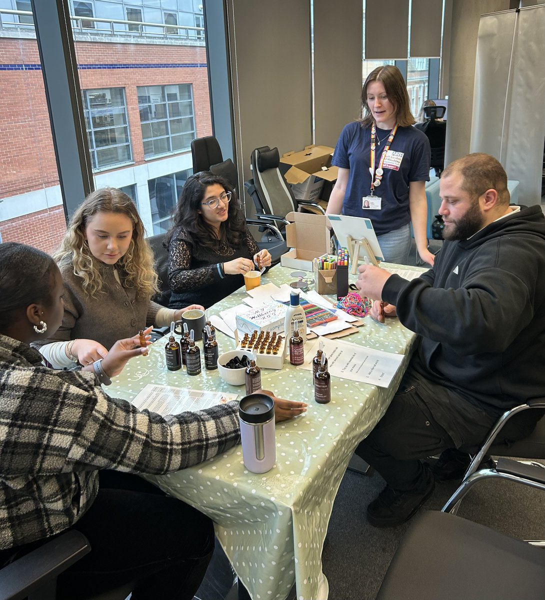 RagoobarRawle's tweet image. Had the pleasure of facilitating a rest & recharge wellbeing hub with @anniecfellows for our NHS111 mental health helpline colleagues who do an important and amazing job 24/7, youβre all superstars ππ½ππ½@MaudsleyNHS @CEO_DavidB @normanlamb @ClairPollard @MaudsleyDoN #staffsupport
