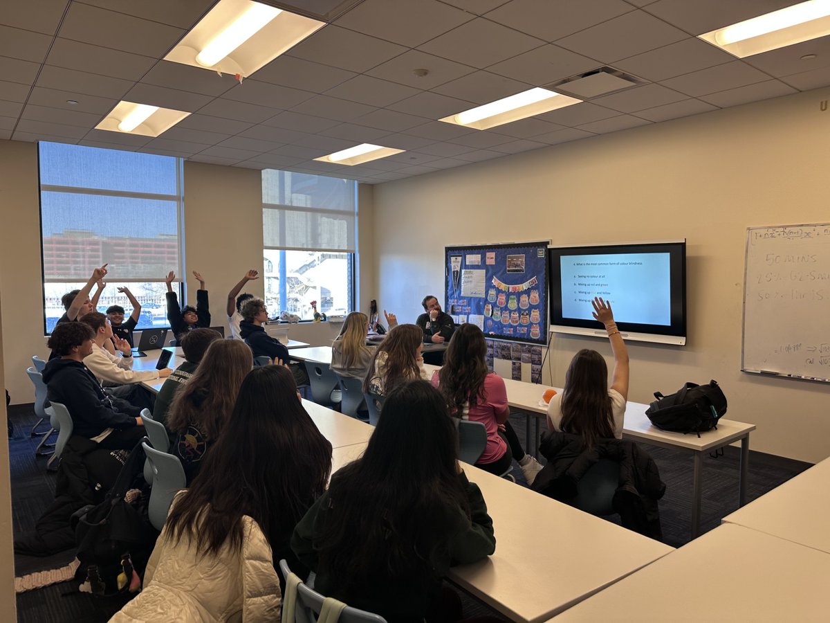 BISCSouthLoop's tweet image. This week, students kicked off new units in PSHE across secondary focusing on topics such as Health, Wellbeing and DEIB (Diversity, Equity, Inclusion, and Belonging).
#CreateYourFuture #Collaborative #BISCSLCommunity #Curious #BulldogStrong #NordAngliaEducation