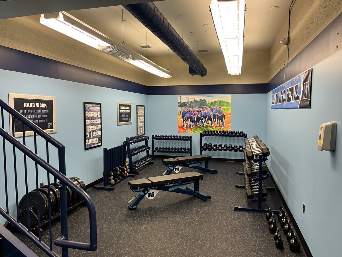 MagsHSAthletics's tweet photo. The fitness center transformation is UNBELIEVABLE!  Thank you to everyone that made this happen! https://t.co/nC9Bh1kwhG