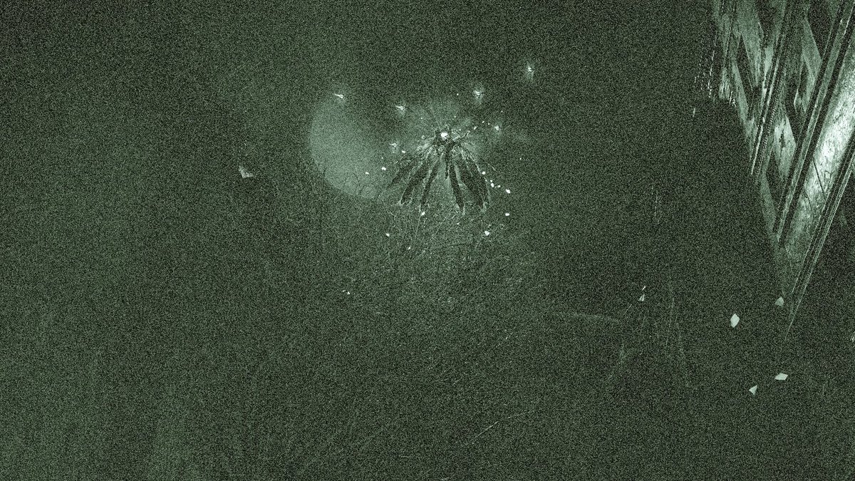 NinjaMasrer's tweet photo. Scaldra Threat Report: H3X - 057
Codename: Emerald Sun

Origin: Unknown
First Sighting: [REDACTED] - 18/05/99
Physical Analysis: Female Technocyte afflicted individual with wing-like growths emerging from the back, head, and shoulders.

Image recovered from Scaldra [REDACTED] https://t.co/2KzCkoPhHY