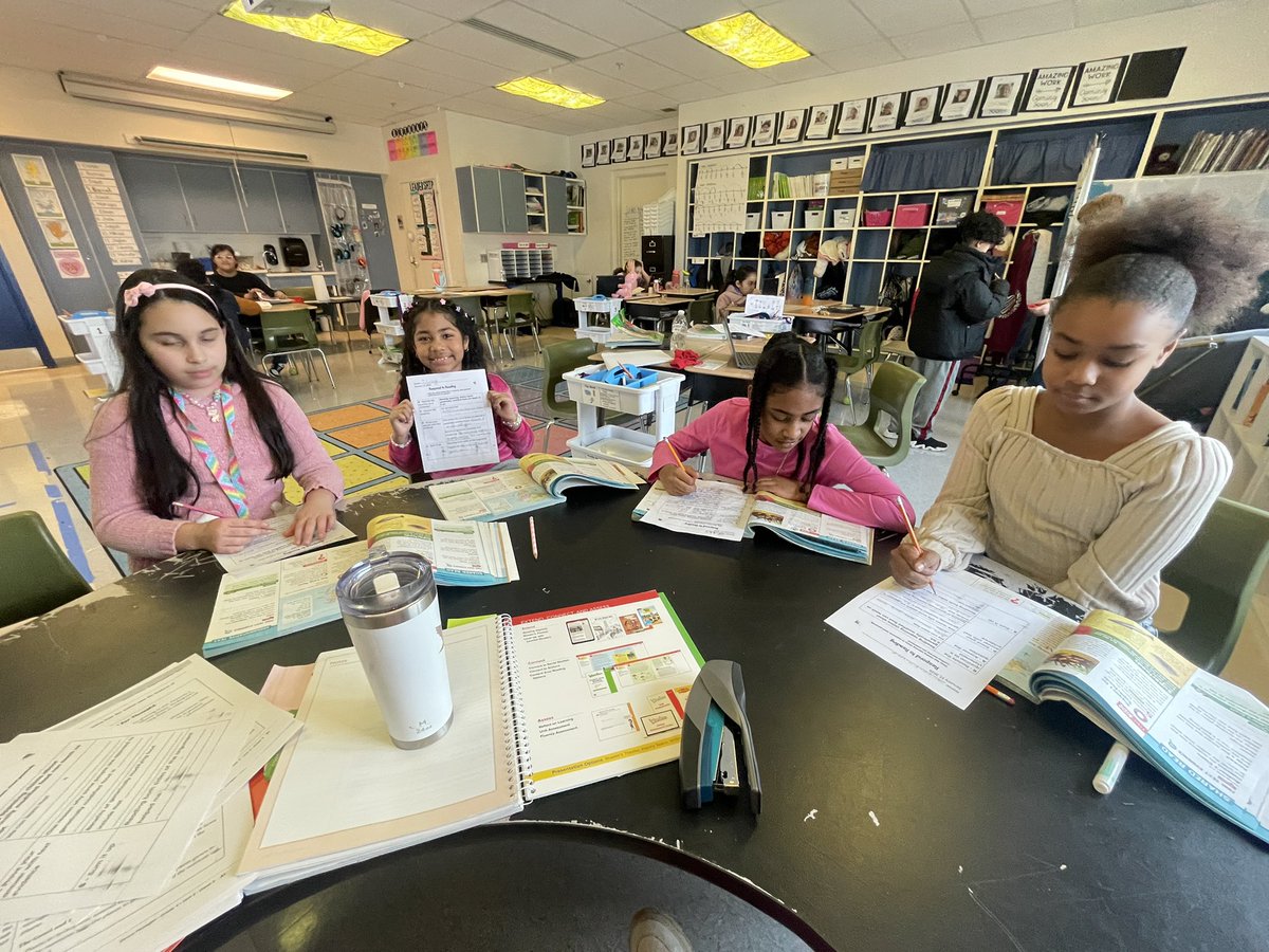 Molly Kearns Rogers tweet media