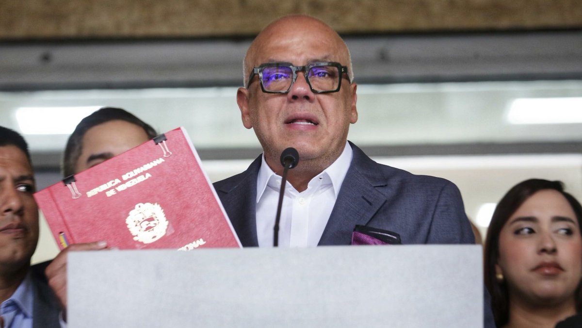 Durante la reunión de la Comisión Especial Electoral de la Asamblea Nacional (AN), el presidente del Parlamento, Jorge Rodríguez, informó que para las próximas elecciones el CNE y el Gobierno nacional implementarán las medidas necesarias para asegurar un proceso electoral.
