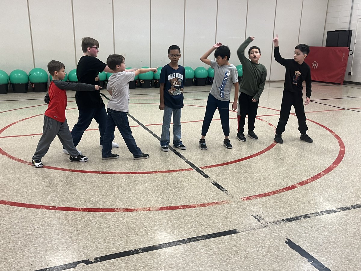 GutermuthMusicalTheatre (@gmuthmustheatre) on Twitter photo 🎭✨ Another week of rehearsals in the books for Gutermuth’s Peter Pan! From perfecting their lines to bringing Neverland to life with stunning visuals, this cast and crew are unstoppable. 🧚♀️🌟📸
#PeterPan #Neverland #TheaterMagic #StudentActors <a href="/GutermuthES/">Gutermuth Elementary</a> 🎭✨ Another week of rehearsals in the books for Gutermuth’s Peter Pan! From perfecting their lines to bringing Neverland to life with stunning visuals, this cast and crew are unstoppable. 🧚♀️🌟📸
#PeterPan #Neverland #TheaterMagic #StudentActors <a href="/GutermuthES/">Gutermuth Elementary</a>
