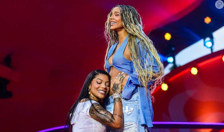 ZURI!!! O nome da herdeira foi revelado. 

Que venha com muita luz, saúde e bençãos Divina. Que será linda, isso já é óbvio...tanto pelo DNA quanto pelo nome que do suali africano significa :BELA, MAJESTOSA. 
#LUDMILLA #brumilla #numababy #zuri #bbb25