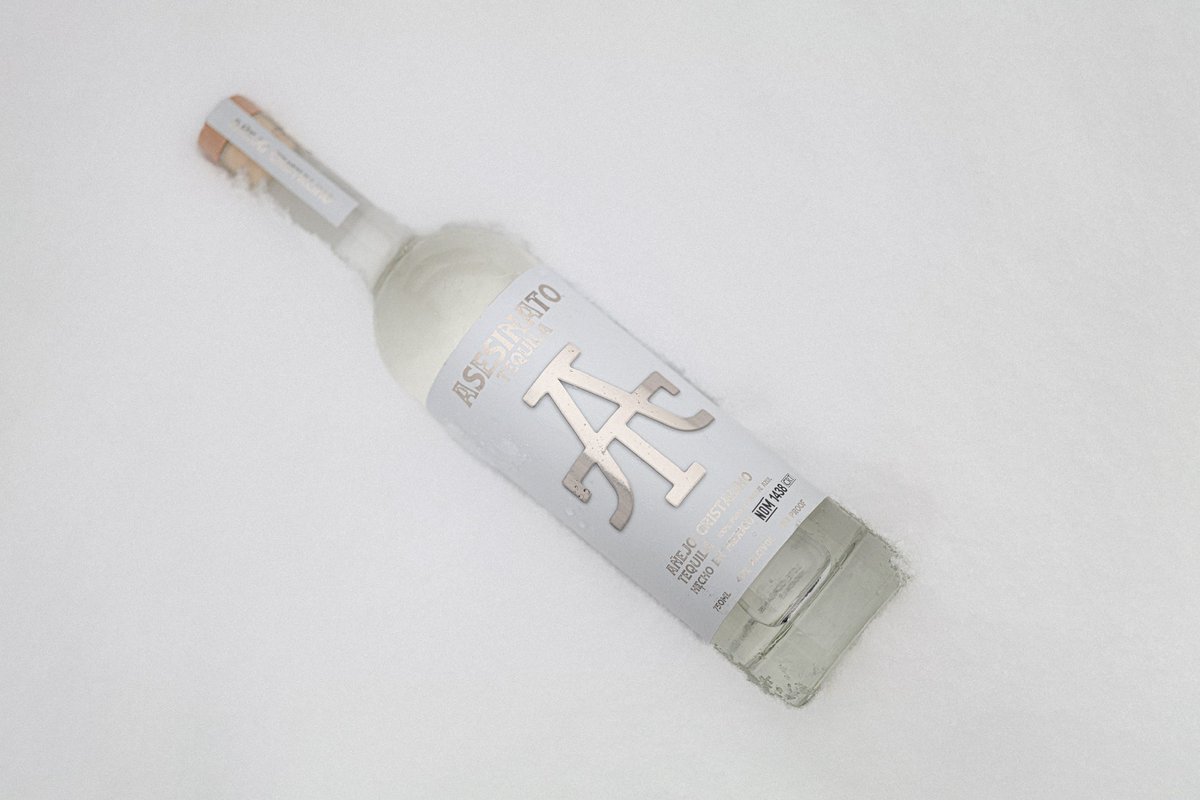 Asesinato’s anejo cristalino tequila served ice cold… does it get any better? We don’t think so!