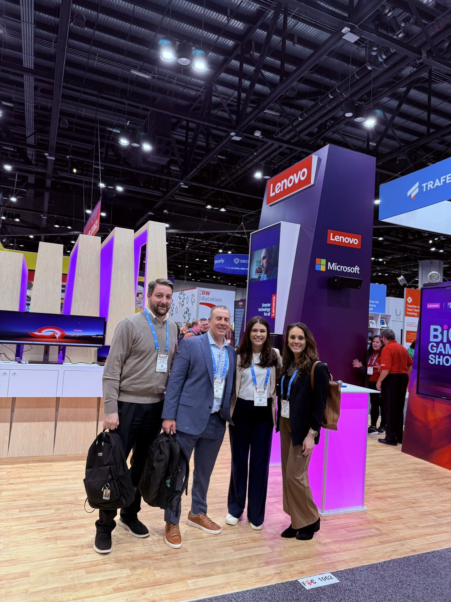 𝕃𝕚𝕟𝕕𝕤𝕒𝕪 𝕊𝕞𝕚𝕥𝕙 tweet media