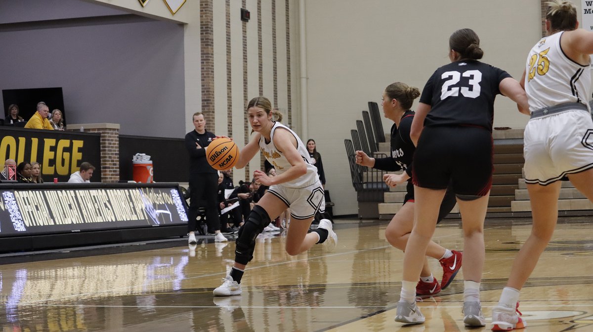 Wayne State Wildcats (@wscwildcats) on Twitter photo Big second half lifts <a href="/WayneStateWBB/">Wayne State WBB</a> past Minot State #PlayforthePaw #NSICWBB
wscwildcats.com/news/2025/1/17… Big second half lifts <a href="/WayneStateWBB/">Wayne State WBB</a> past Minot State #PlayforthePaw #NSICWBB
wscwildcats.com/news/2025/1/17…