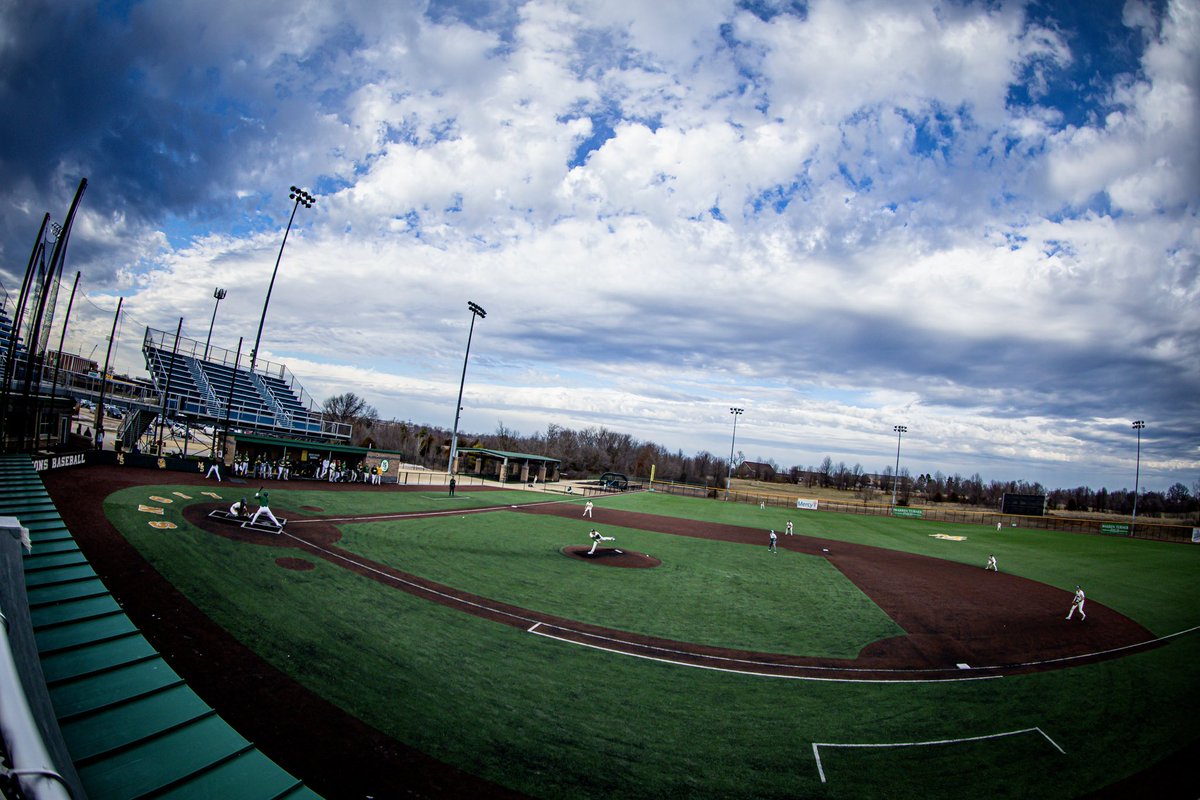 Spring today… winter tomorrow. Baseball never stops. 😎