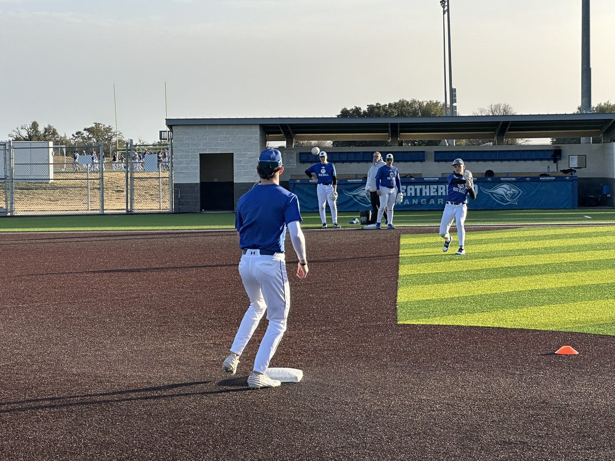 First day of baseball

Go Roos!