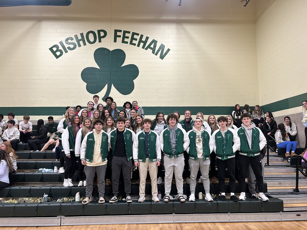 FeehanAthletics's tweet photo. HALFTIME
@Feehan_BBball 35
@BoysArchbishop 12
Great game for Your Shamrocks on both ends of the floor!
Congratulations to our fall letter winners who got their varsity jackets tonight courtesy of Feehan’s Varsity Club! #GoShamrocks @BishopFeehanHS @Feehan_Fanatics https://t.co/htML9tpHwZ