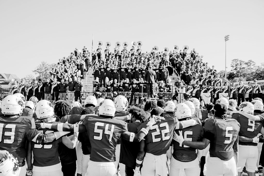 CoachSmitty25's tweet image. Like No Place Else! 
 #TakeCommand #BurnTheBoats