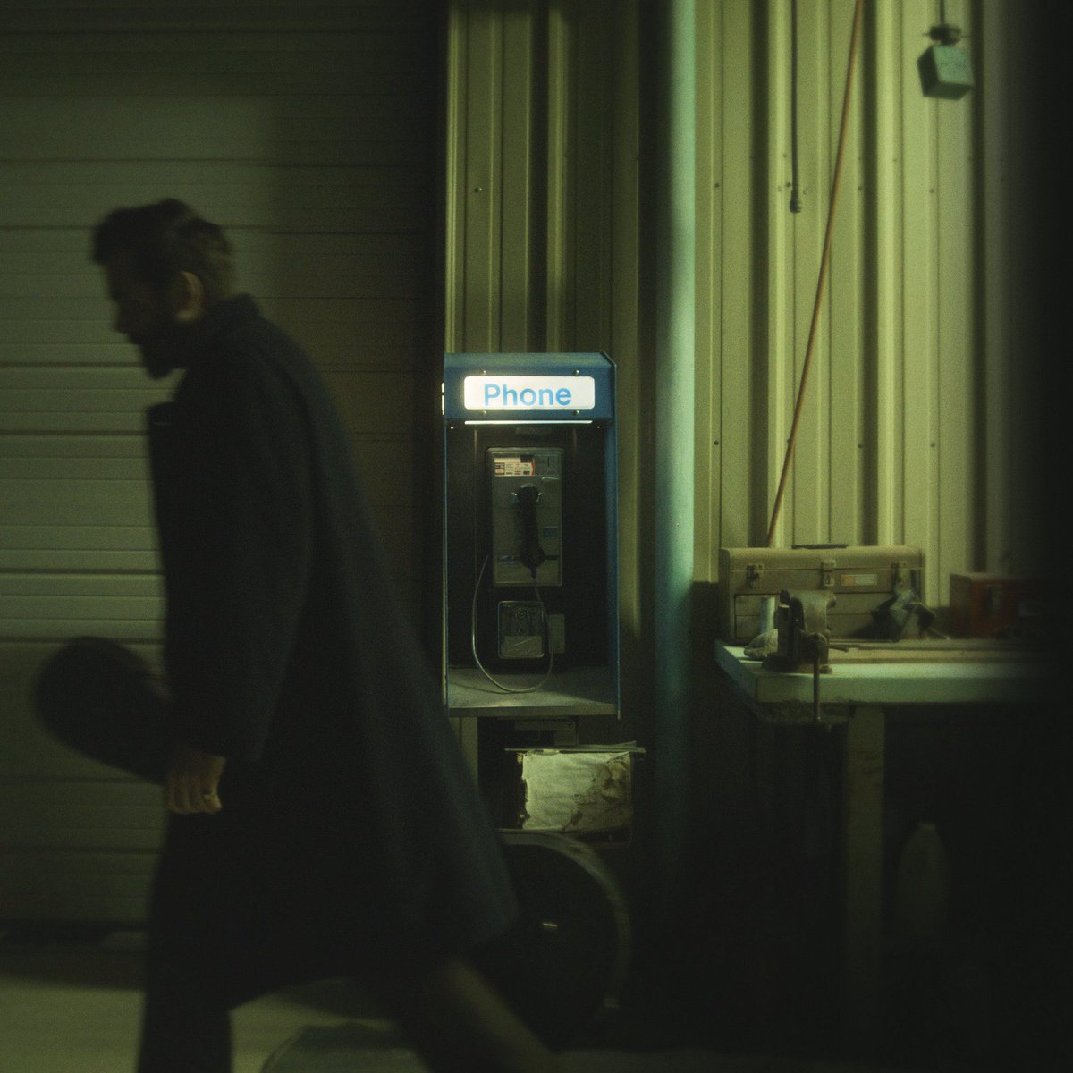 PopCrave's tweet photo. Lord Huron &amp; Kristen Stewart will release their new collaboration, “Who Laughs Last?” Friday, January 24th. 

Are you excited to hear Stewart debut into music? https://t.co/ukIuxepDig