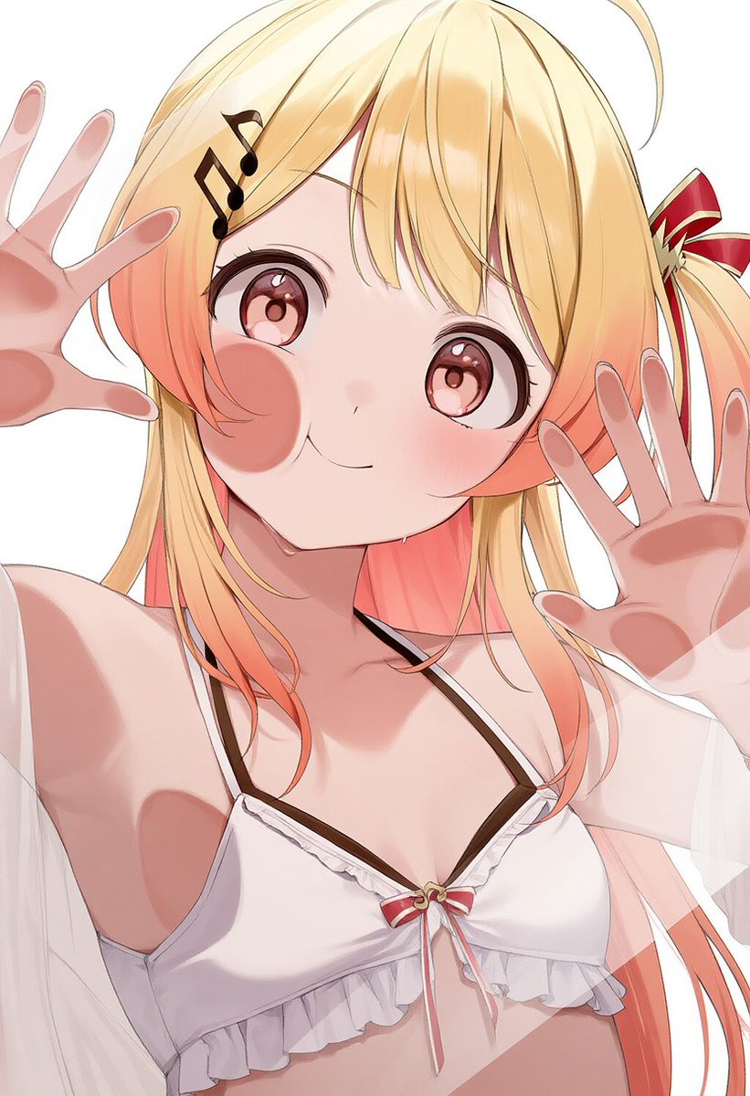 rukacchi0607's tweet photo. スマホ画面越しに覗いてくる音乃瀬奏ちゃん https://t.co/m7mqOdI6Nj