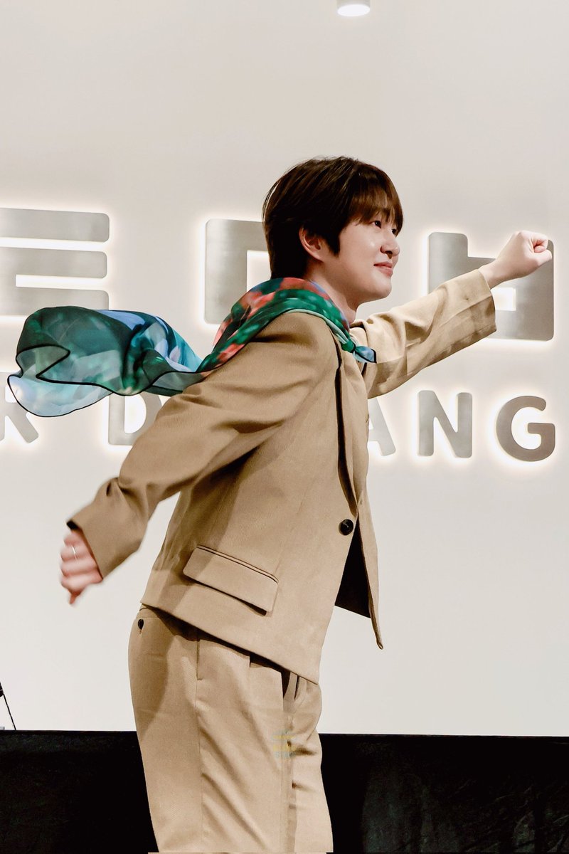🐇 good morning

샤이니 온유 #ONEW #온유 #オニュ <a href="/ONEW_GRIFFIN/">ONEW</a>
