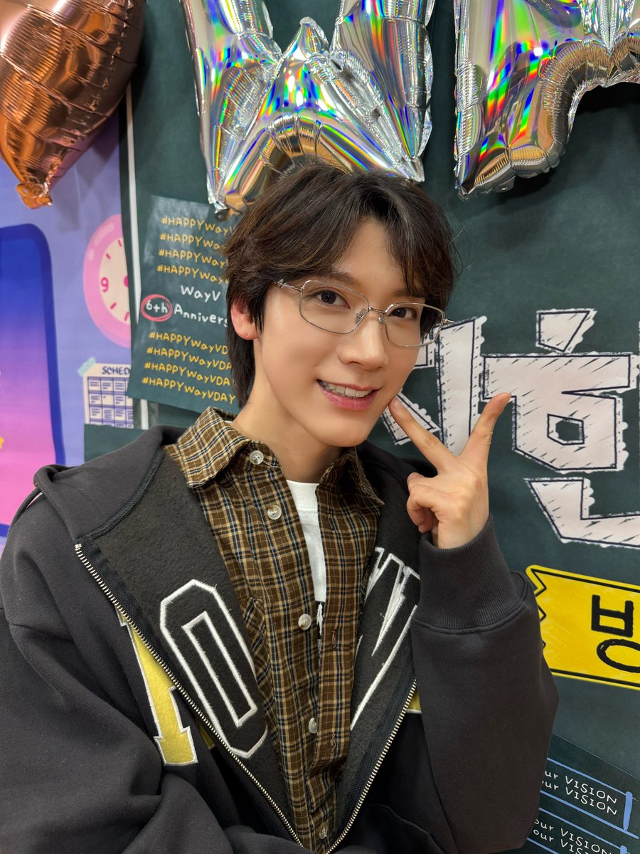 🎧🎧

#TEN #李永钦 #텐 
#NCT #WayV #威神V
#친한친구방송반 #친한친구