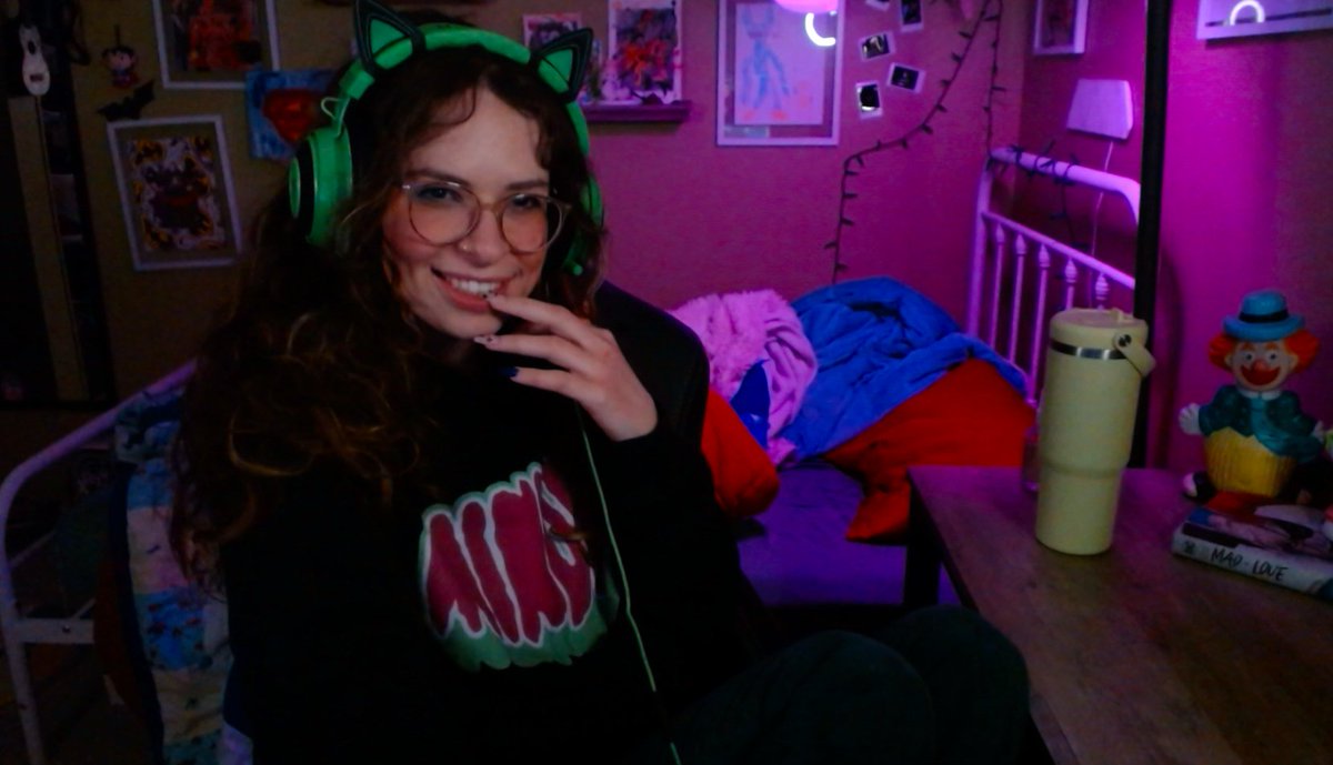 woahsupey's tweet image. just woke up, lets play a game 

twitch.tv/local_super