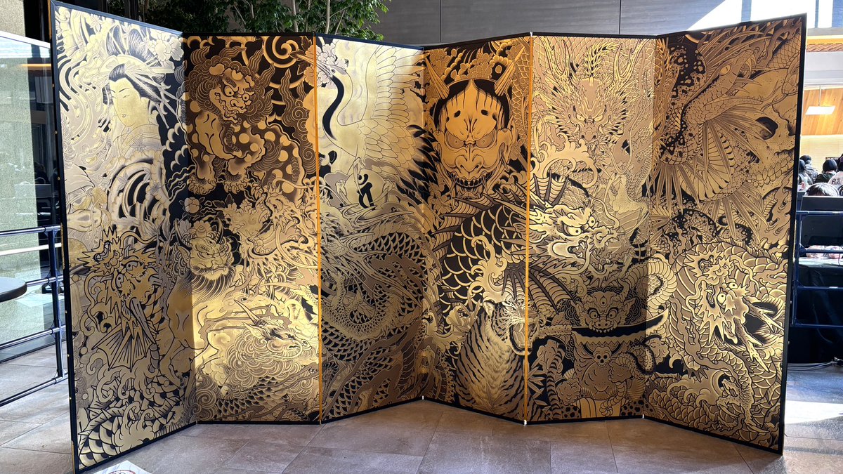 真島のマジ祭り in 名古屋会場 【金屏風】コーナーは、ゲストフォト