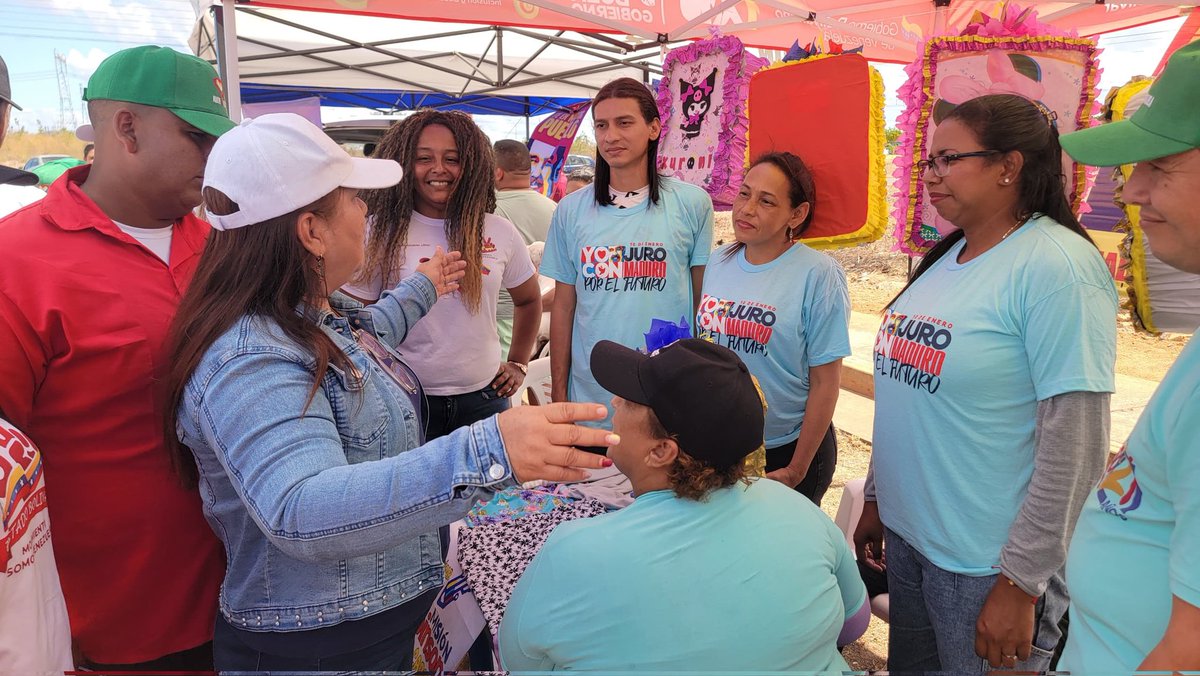 Dato|| La jornada Amor en Acción del Buen Gobierno en la BMS Guayana es Mujer, Parroquia Unare fue un éxito en atención a 1307 familias, gracias a <a href="/NicolasMaduro/">Nicolás Maduro</a> y <a href="/amarcanopsuv/">Ángel Marcano</a> vamos #AvanzandoConAmor en igualdad y justicia social.