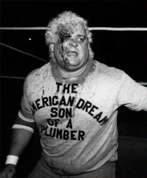WRESTLEZONEcom's tweet image. Fantastic tribute from Kevin Owens: 

“The Canadian Dream, son of a security systems technician” #SDLive